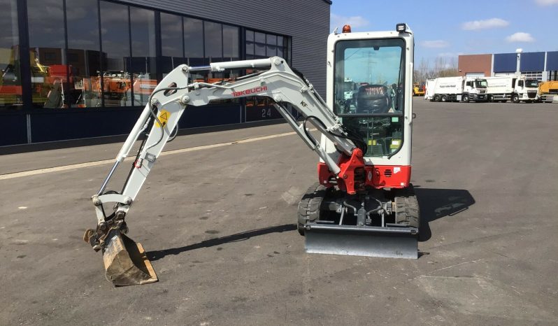 2020 Takeuchi TB 225 full