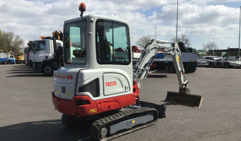 2020 Takeuchi TB 225 full